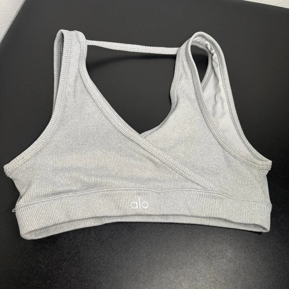 Alo Yoga Togetherness‎ Ribbed Sports Bra Womens Size Small Gray Stretch Gym Run